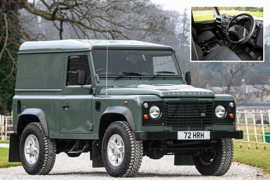 King Charles’ Land Rover with Royal HRH number plate and luxury heated seats bought at auction for WAY over asking price