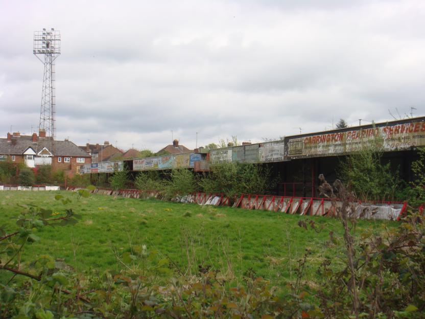 Kettering's old stadium.