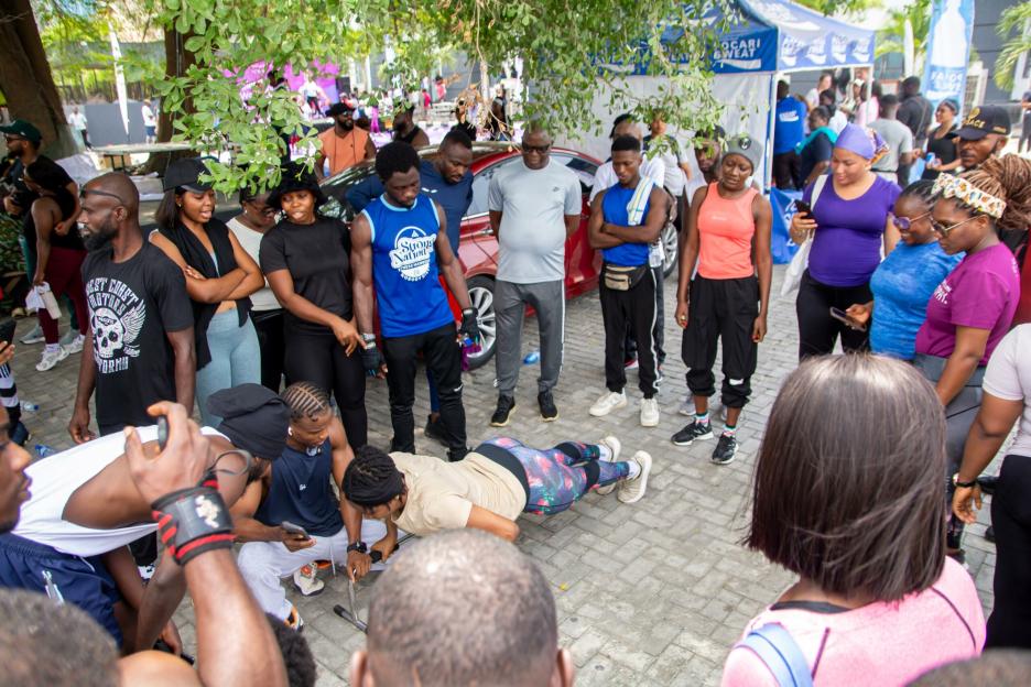 Over 1,000 Attendees Join the Oriflame Wellosophy Fitness Party for a Day of Wellness 20