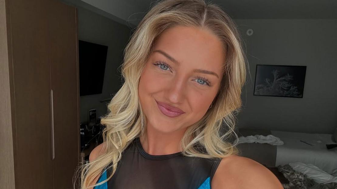 Sydney Thomas stuns in daring ring girl outfit and is branded ‘so perfect’ by awestruck fans