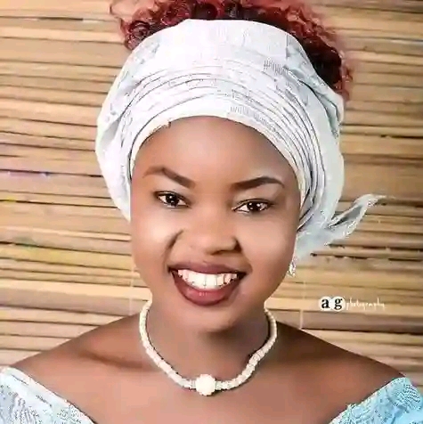 SAD!!! Nigerian Lady Slumps During Her Bridal Shower and Passed On