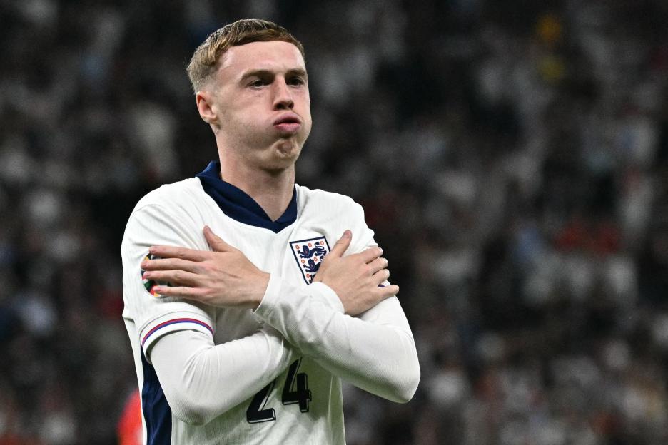 England's Cole Palmer celebrates scoring a goal.