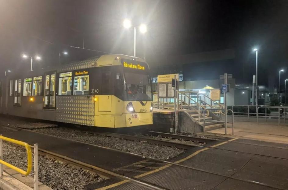 Hunt for man ‘wearing industrial mask’ who ‘released gas’ on trams full of passengers – as victims left ‘feeling dizzy’