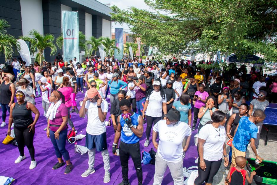 Over 1,000 Attendees Join the Oriflame Wellosophy Fitness Party for a Day of Wellness 25