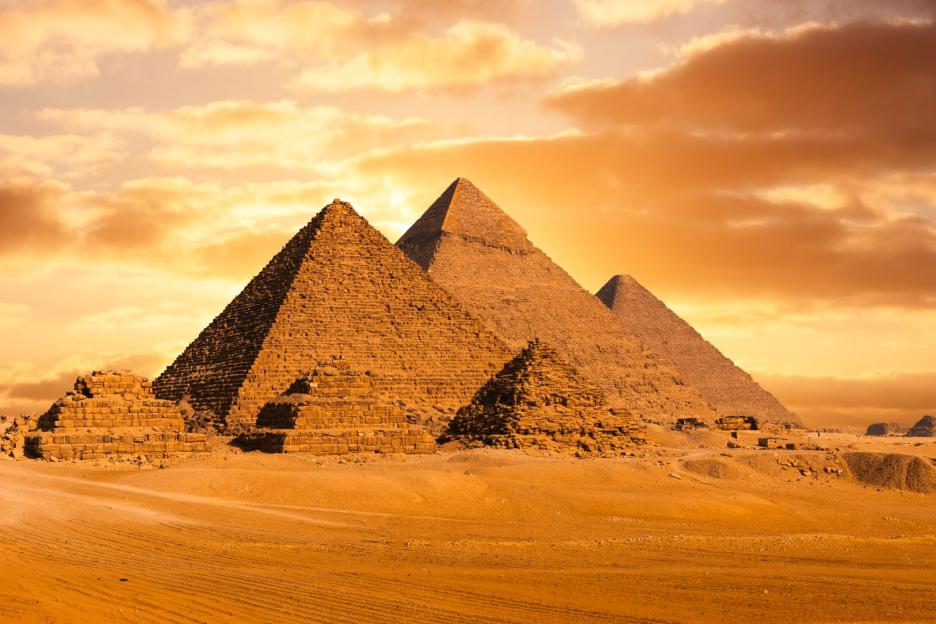 Scientists at WAR after bombshell study claims to have found ‘giant hidden city beneath the pyramids in Egypt’