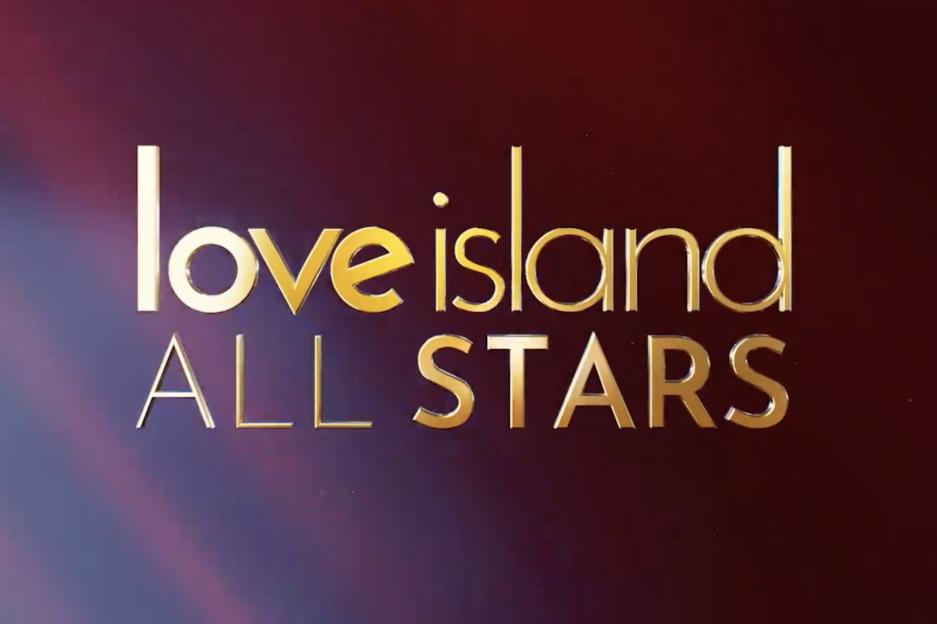 Love Island All Star appears to confirm split with villa hunk after weeks of breakup rumours