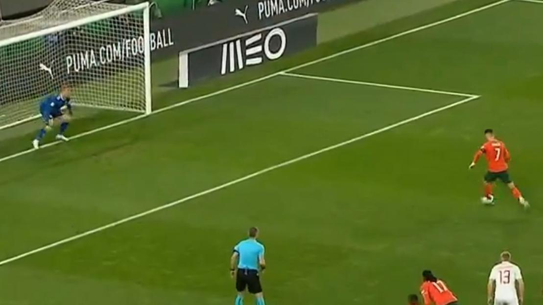 Cristiano Ronaldo takes ‘worst penalty ever’ in Nations League play-off as fans say ‘Hojlund got in his head’