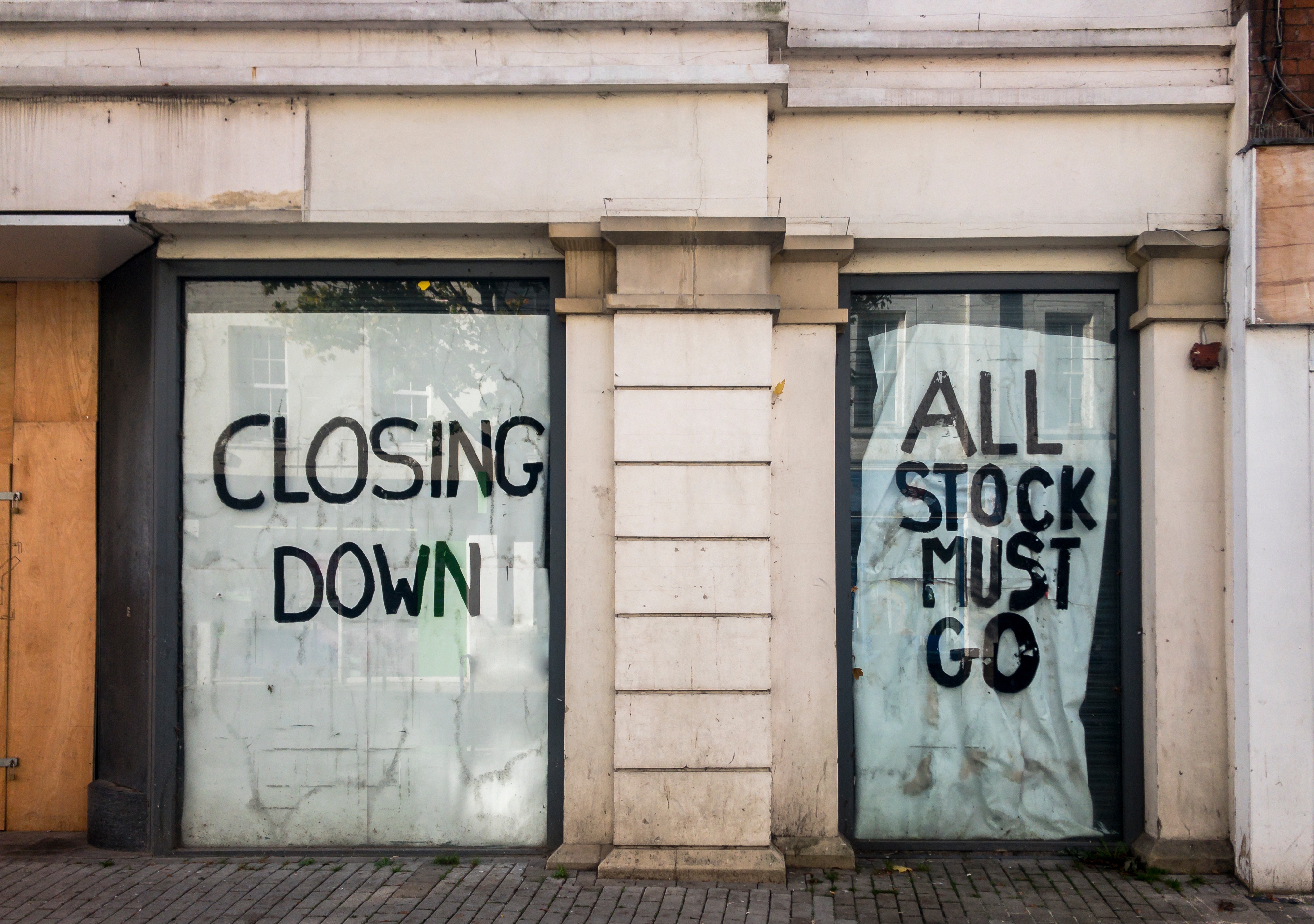 Popular grocery store announces closure blaming ‘perfect storm’ as shoppers mourn loss