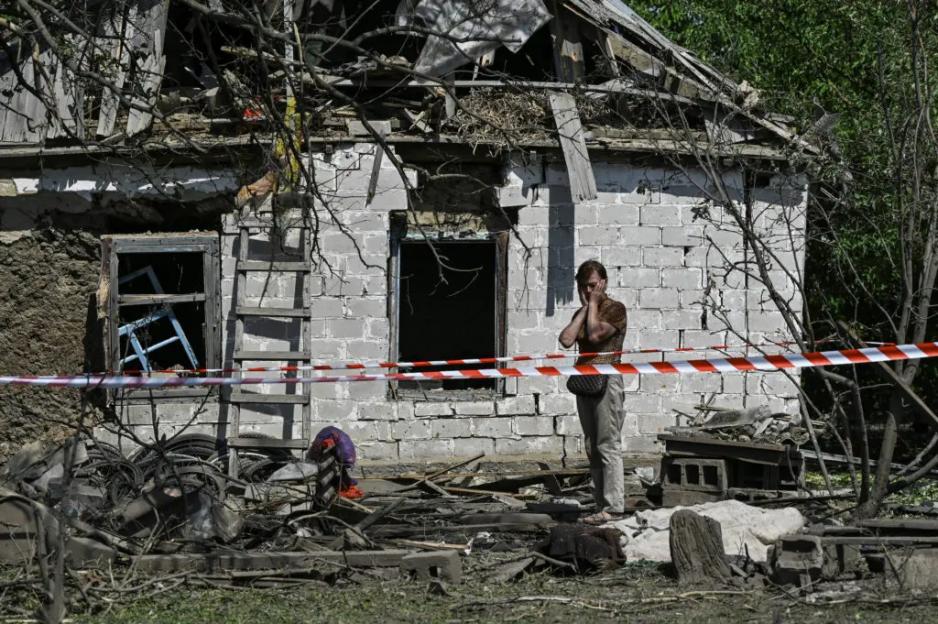 Russia’s airstrike on Ukraine wounds one, damages houses