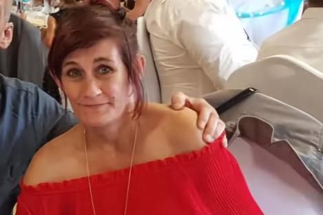 Photo of Sue Davis, a mother of five.