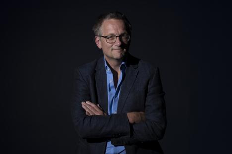 Portrait of Dr. Michael Mosley.
