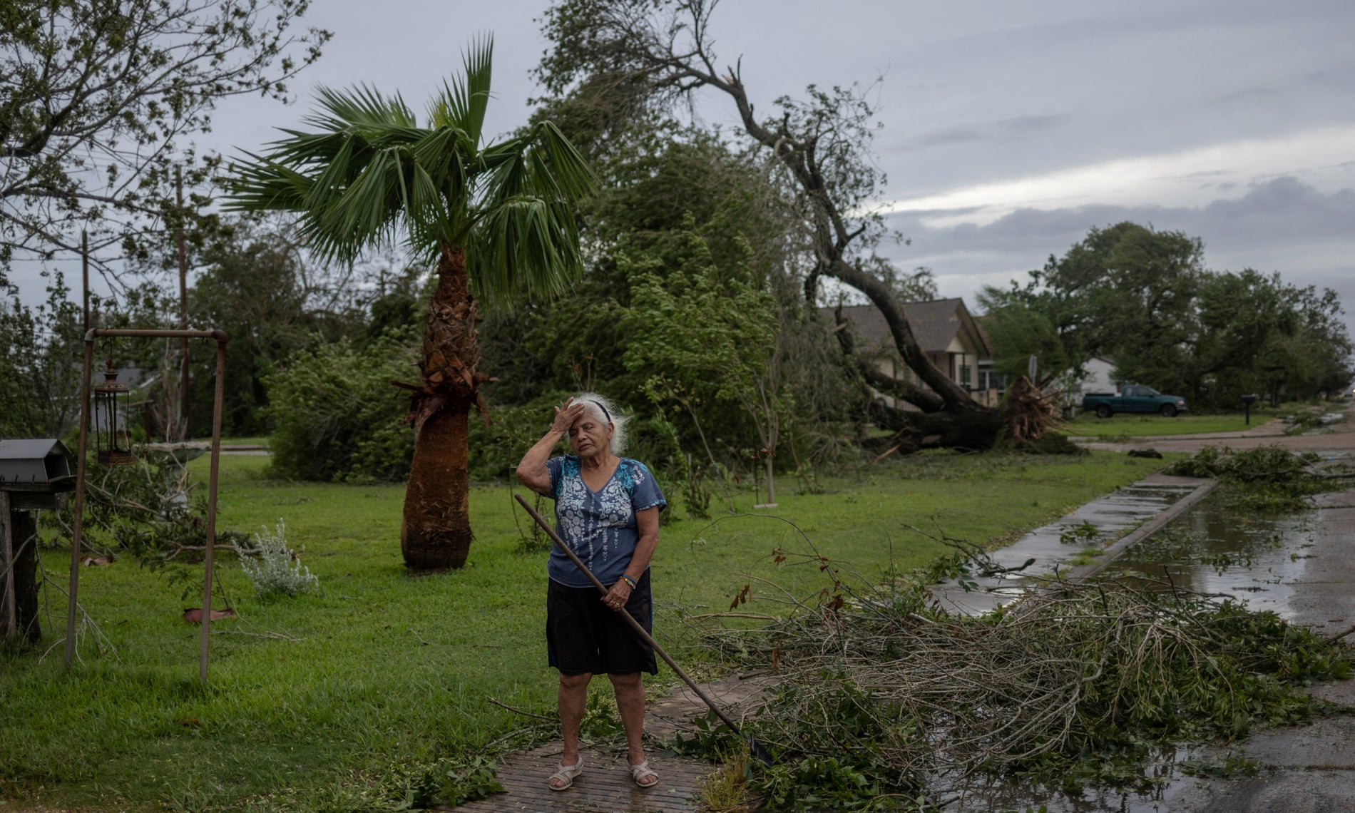 Three dead and millions without power as Tropical Storm Beryl hits Texas