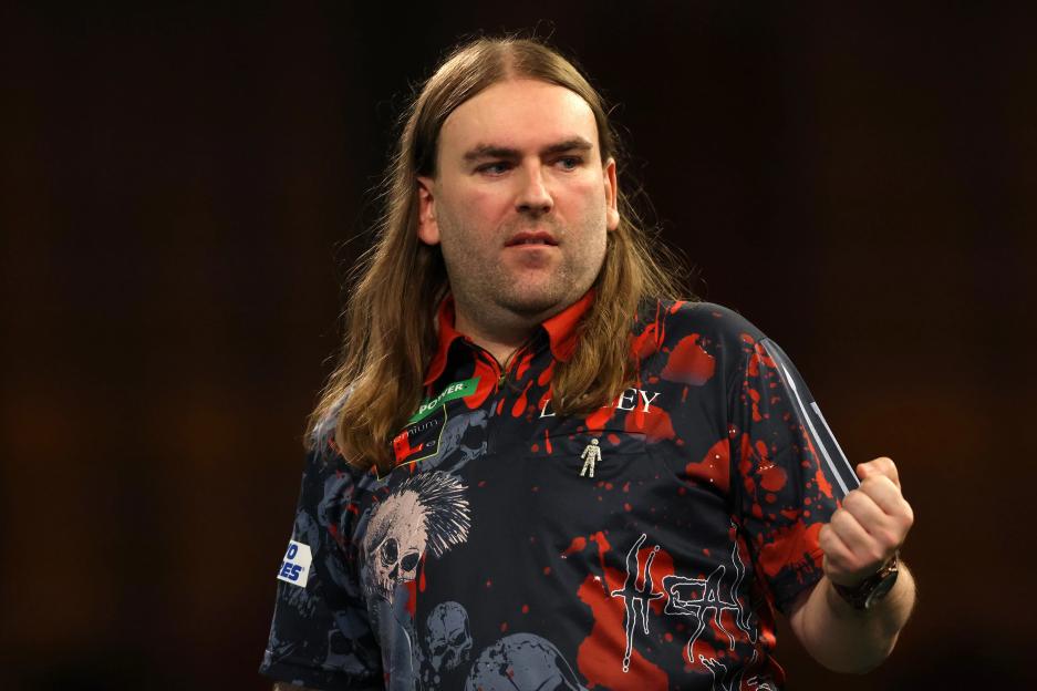 ‘I can’t always see where my dart lands’ – Top 20 star Ryan Searle opens up on debilitating health condition