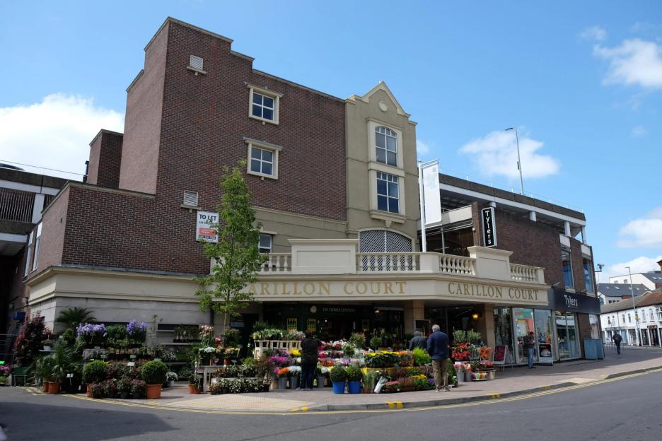 Iconic shopping centre loved in the 90s set to be DEMOLISHED with fears plans will ‘completely destroy the town centre’