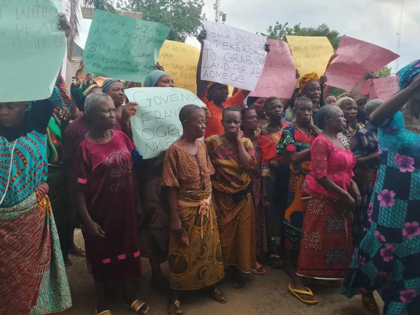 Land dispute: lshinkwo women protest, accuse Ebonyi Govt officials of fraudulent activities